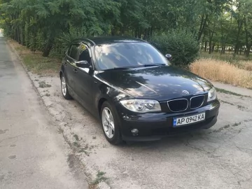 Авто BMW 1 Series 2006 № 7829944