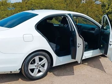 Авто Volkswagen Jetta 2016 № 7829973