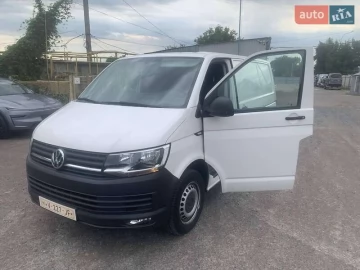 Авто Volkswagen Transporter 2017 № 7829999