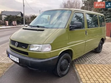 Авто Volkswagen Transporter 2000 № 7830034