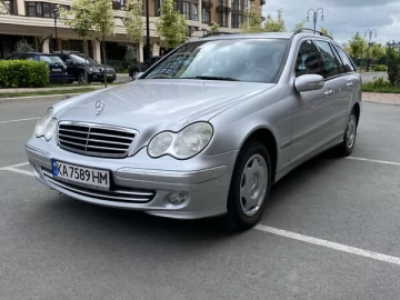 Авто Mercedes C-Class 2004 № 7830076