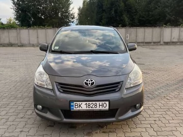 Авто Toyota Verso 2009 № 7830099