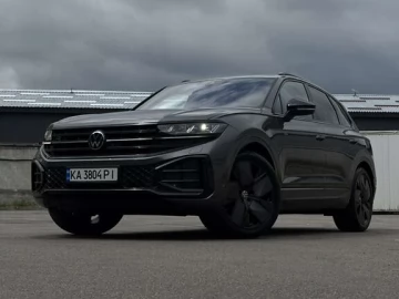Авто Volkswagen Touareg 2025 № 7830168