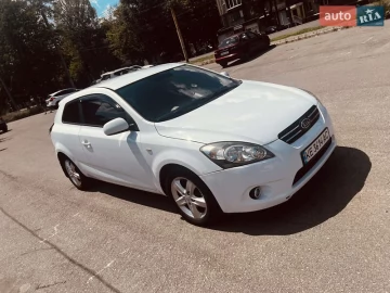 Авто KIA Ceed 2010 № 7830234