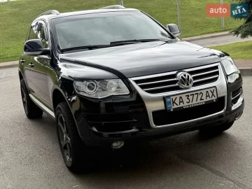 Авто Volkswagen Touareg 2007 № 7830248