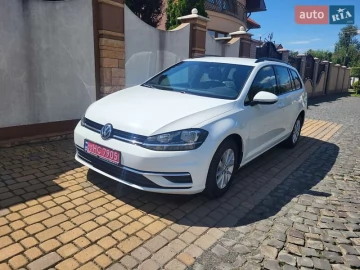 Авто Volkswagen Golf 2019 № 7830275