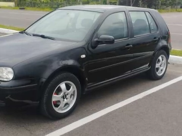 Авто Volkswagen Golf 2002 № 7830370