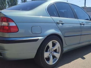 Авто BMW 3 Series 2002 № 7830382