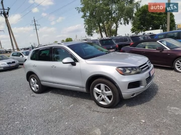 Авто Volkswagen Touareg 2013 № 7830465