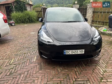 Авто Tesla Model Y 2021 № 7830492