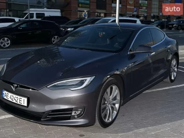 Авто Tesla Model S 2016 № 7830504