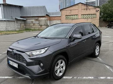 Авто Toyota Rav4 2021 № 7830513