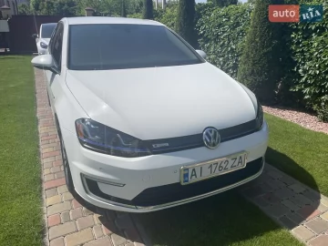 Авто Volkswagen E-Golf 2014 № 7830623