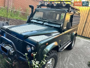 Авто Land Rover Defender 2001 № 7830625
