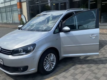 Авто Volkswagen Touran 2015 № 7830643