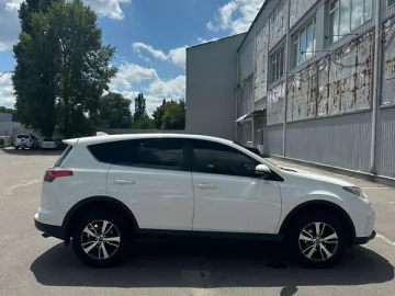 Авто Toyota Rav4 2015 № 7830815