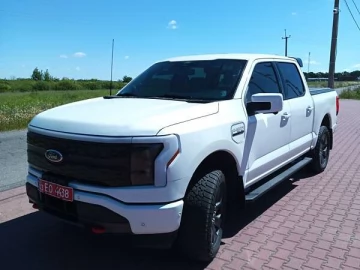 Авто Ford F-150 2022 № 7830840