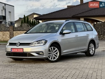 Авто Volkswagen Golf 2020 № 7831016