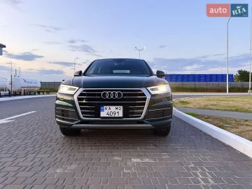 Авто Audi Q5 2018 № 7831042