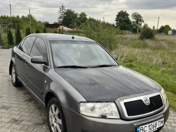 Авто Skoda Superb 2004 № 7831087