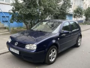 Авто Volkswagen Golf 2000 № 7831091
