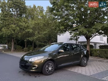Авто Renault Megane 2010 № 7831195