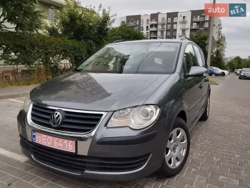 Авто Volkswagen Touran 2007 № 7831238