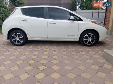 Авто Nissan Leaf 2014 № 7831327