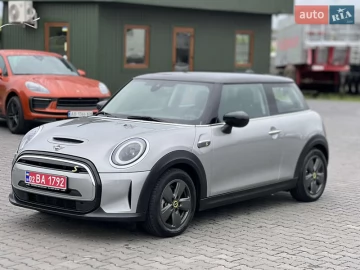 Авто MINI Cooper 2023 № 7831459