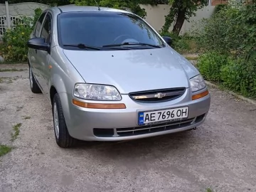 Авто Chevrolet Aveo 2003 № 7831486