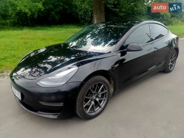Авто Tesla Model 3 2021 № 7831570