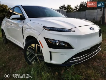 Авто Hyundai Kona Electric 2023 № 7831733