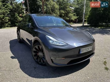 Авто Tesla Model Y 2024 № 7831786