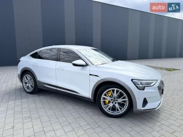 Авто Audi E-Tron 2023 № 7831789