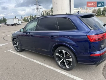 Авто Audi Q7 2019 № 7831790