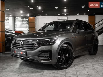 Авто Volkswagen Touareg 2020 № 7831793