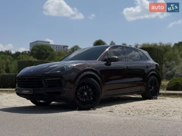 Авто Porsche Cayenne 2021 № 7831794
