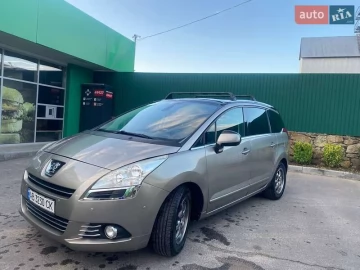 Авто Peugeot 5008 2010 № 7831886