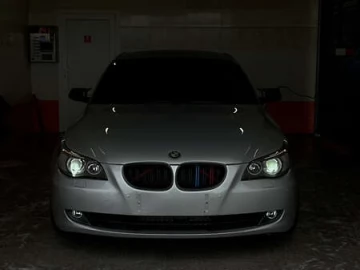 Авто BMW 5 Series 2005 № 7831898