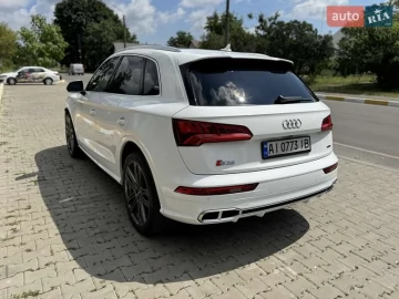Авто Audi Sq5 2017 № 7832008