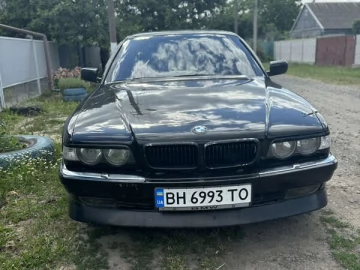Авто BMW 7 Series 1999 № 7832102