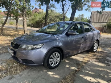 Авто KIA Cerato 2009 № 7832119