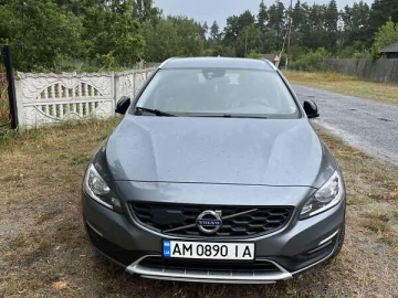 Авто Volvo V60 Cross Country 2016 № 7832235
