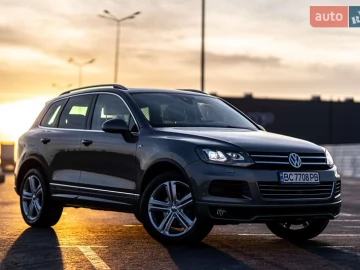 Авто Volkswagen Touareg 2013 № 7832243