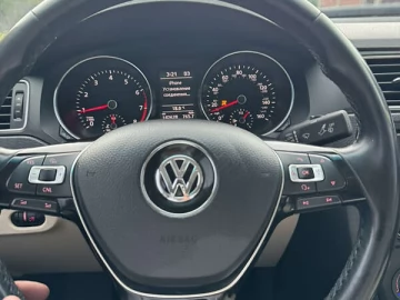 Авто Volkswagen Jetta 2017 № 7832387