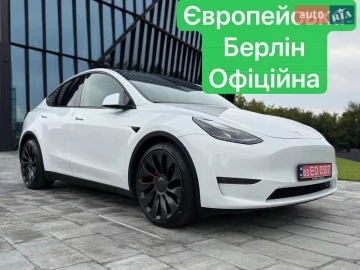 Авто Tesla Model Y 2023 № 7832500