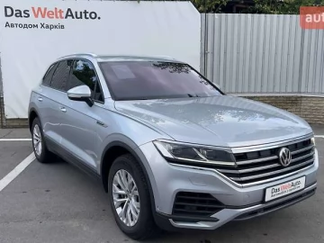Авто Volkswagen Touareg 2019 № 7832504
