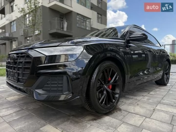Авто Audi Q8 2023 № 7832521