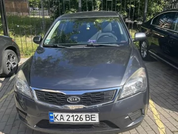 Авто KIA Ceed 2010 № 7832607