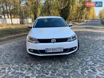 Авто Volkswagen Jetta 2013 № 7832624